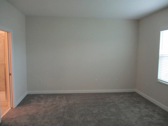 Building Photo - 3 Bedroom, 2.5 Bath, Recently Constructed Town Home in Sawgrass Plantation! Priced to Rent!