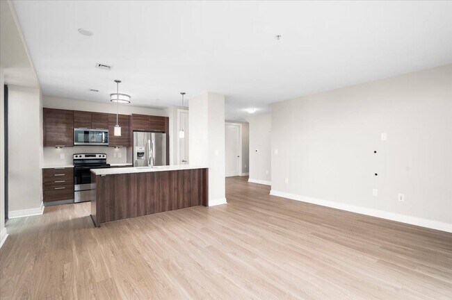 Building Photo - 701 Ridge Hill Boulevard