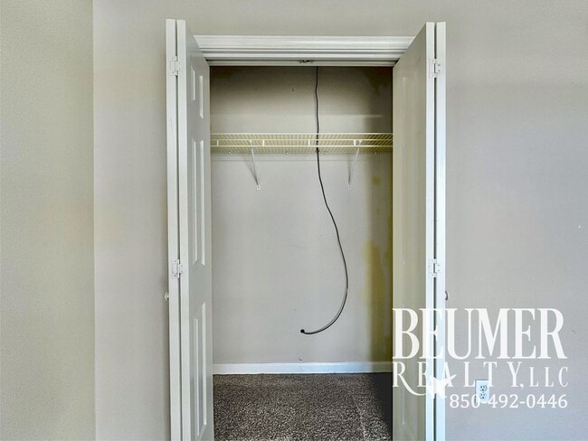 Building Photo - 7 mo Lease Charming Home with Spacious Backyard and Modern Upgrades Near NAS Pensacola