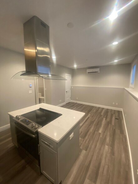 Building Photo - 191 Washington Ave