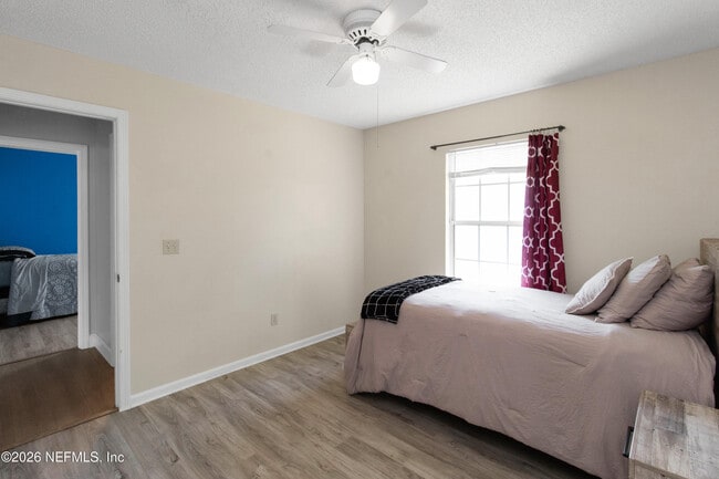 Building Photo - 1720 Wildwood Creek Ln