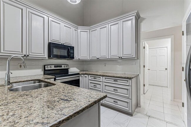 Building Photo - 7206 Ridgeport Dr