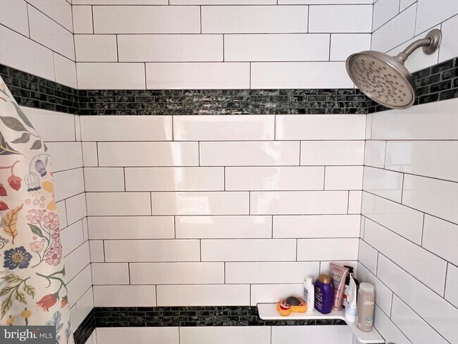 Building Photo - 1507 N Rodney St