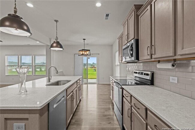 Building Photo - 40 Arlie Ln
