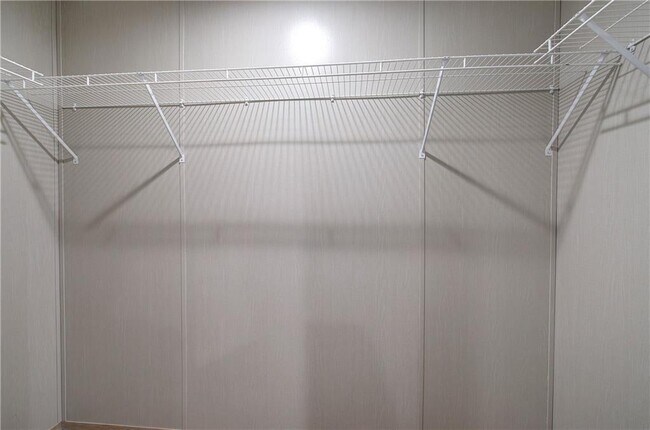 Building Photo - 81 Popham Rd