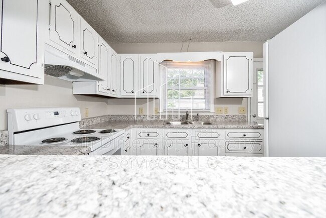 Building Photo - 4118 Causey St