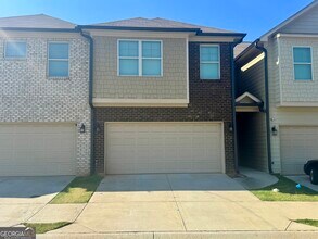 Building Photo - 4331 Fulson Dr