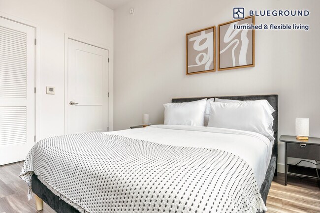 Building Photo - 1255 22nd St NW