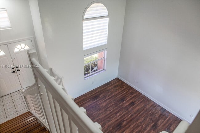 Building Photo - 985 NW 132nd Ct