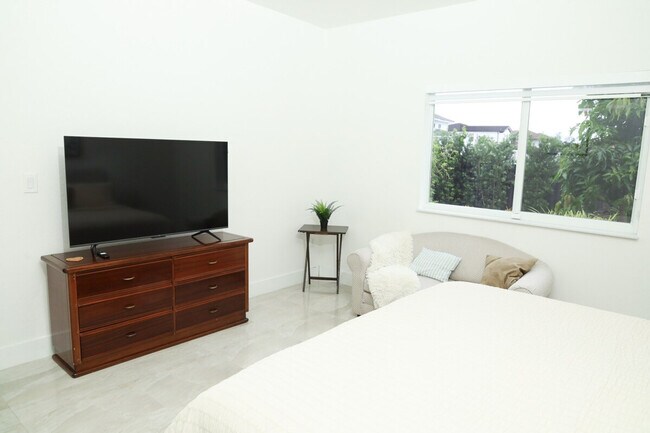 Building Photo - 14758 SW 39th Terrace