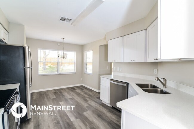Building Photo - 11849 Caruso Dr