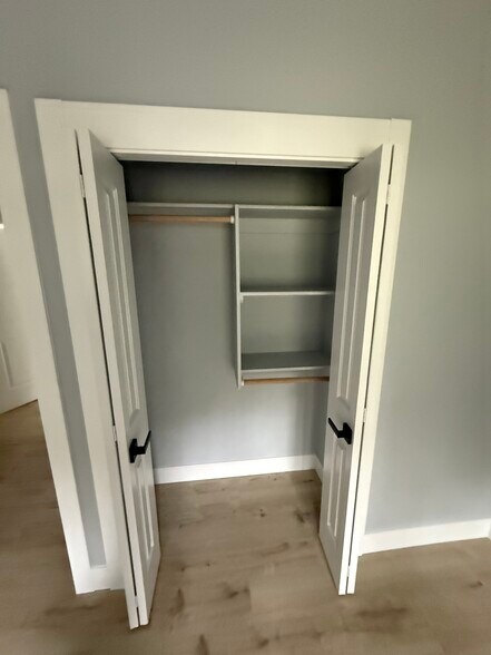 Building Photo - 3990 S Birch Cove Dr