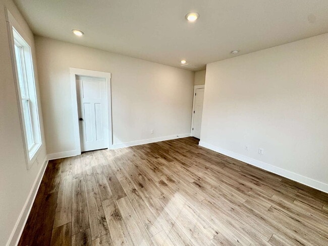 Building Photo - New build in Central, SC