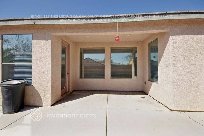 Building Photo - 3021 W La Madre Way