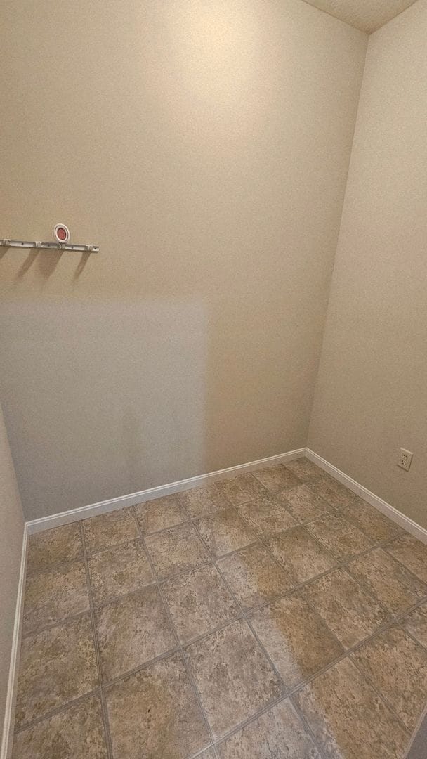 Building Photo - Bridgewater Two bedroom Condo Available!