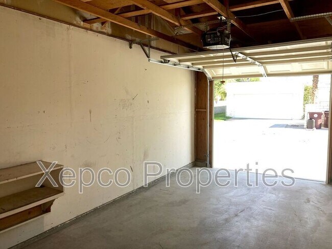 Building Photo - 41680 Maroon Town Rd