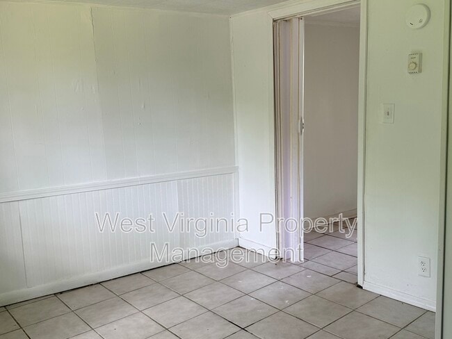 Building Photo - 114