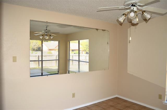 Building Photo - 4001 Windy Meadow Ct