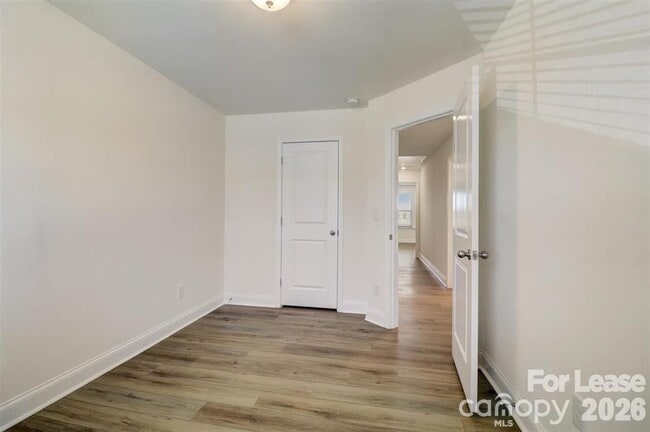 Building Photo - 3845 Hayden Ln