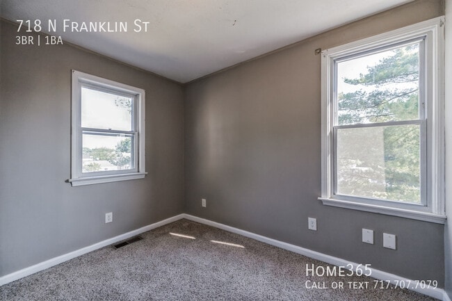 Building Photo - Wonderful 3 bed 1 bath Home at York