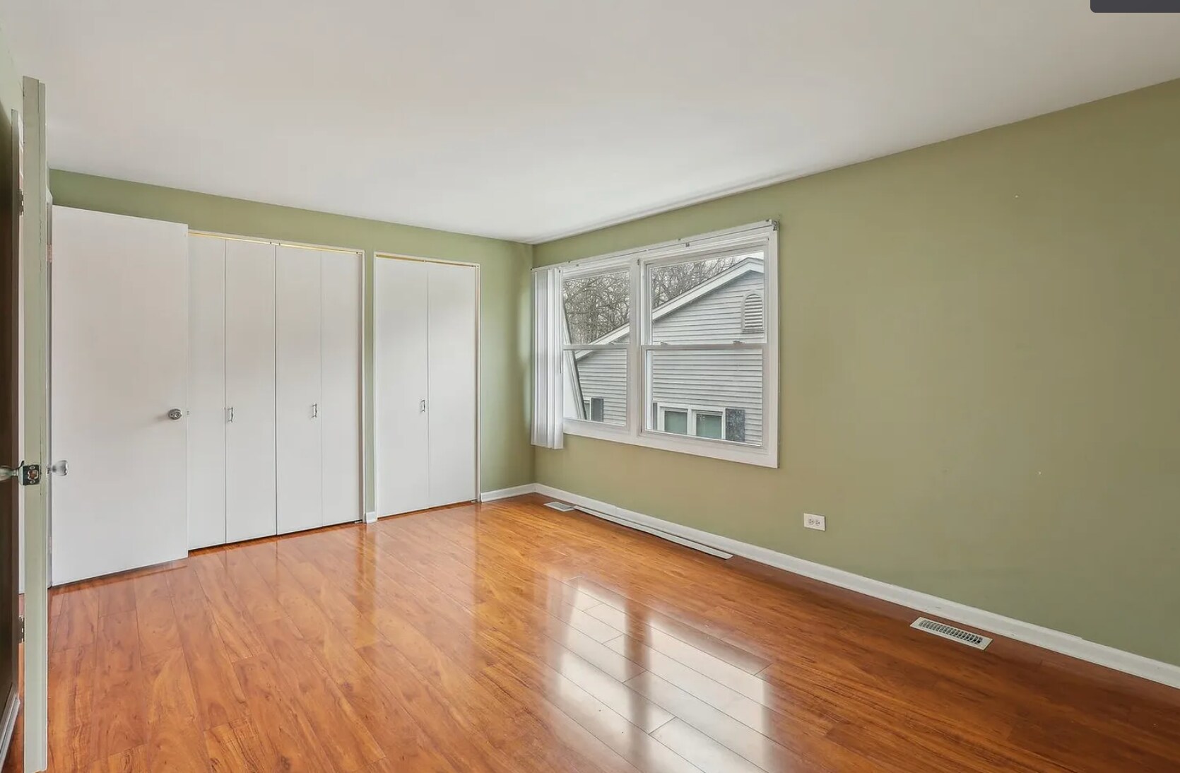 Building Photo - 1945 Hancock Dr