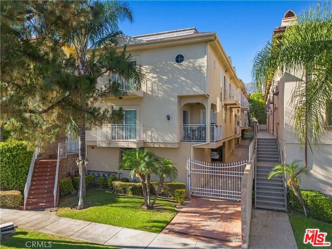 Building Photo - 2315 Mira Vista Ave