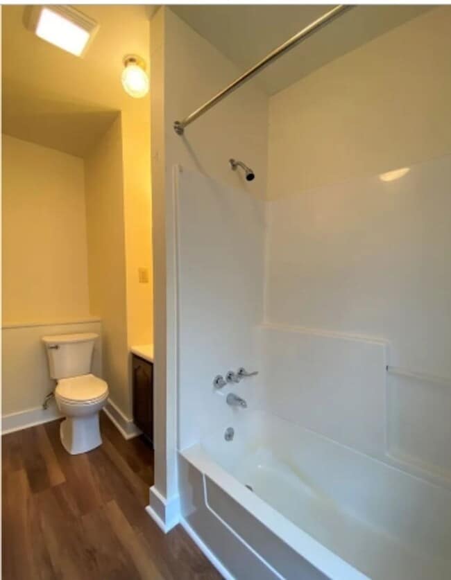 Building Photo - 216-218 W Lamb St