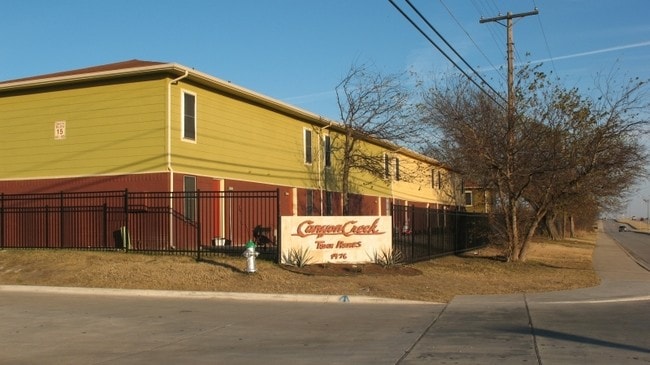 Primary Photo - Canyon Creek Town Homes