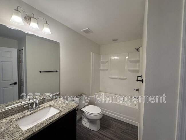 Building Photo - 1195 Highlands Rd