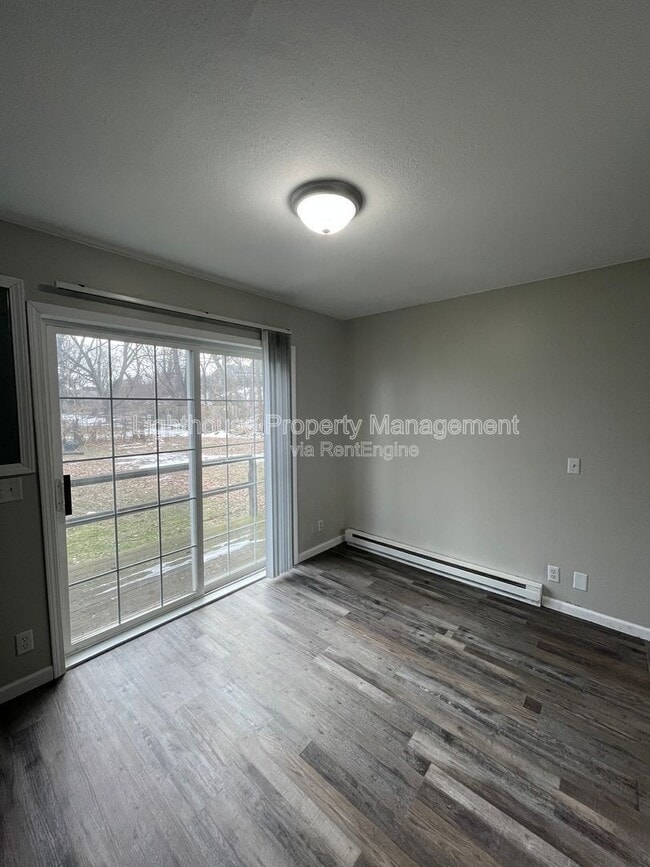 Building Photo - 2130 Miller Rd