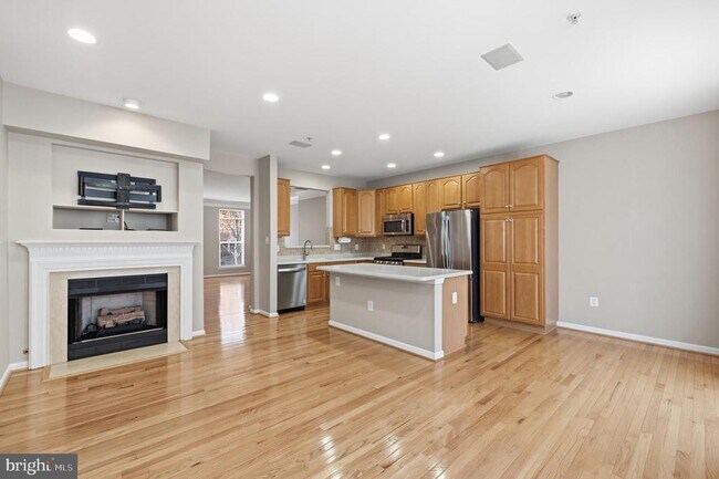 Building Photo - 120 Cameron Station Blvd