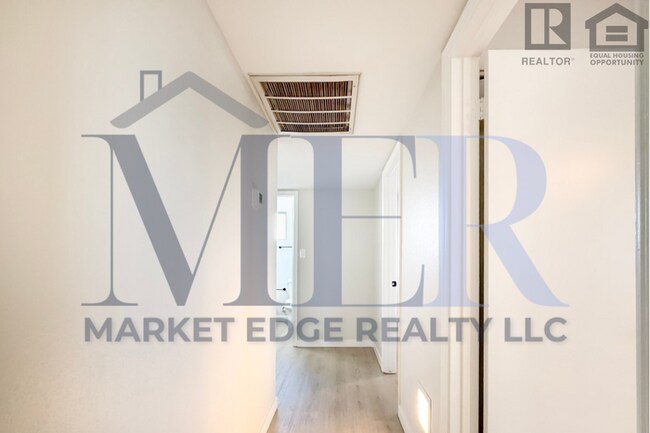 Building Photo - 3Bed/2Bath Home at Union Hills/I-17! $399 ...