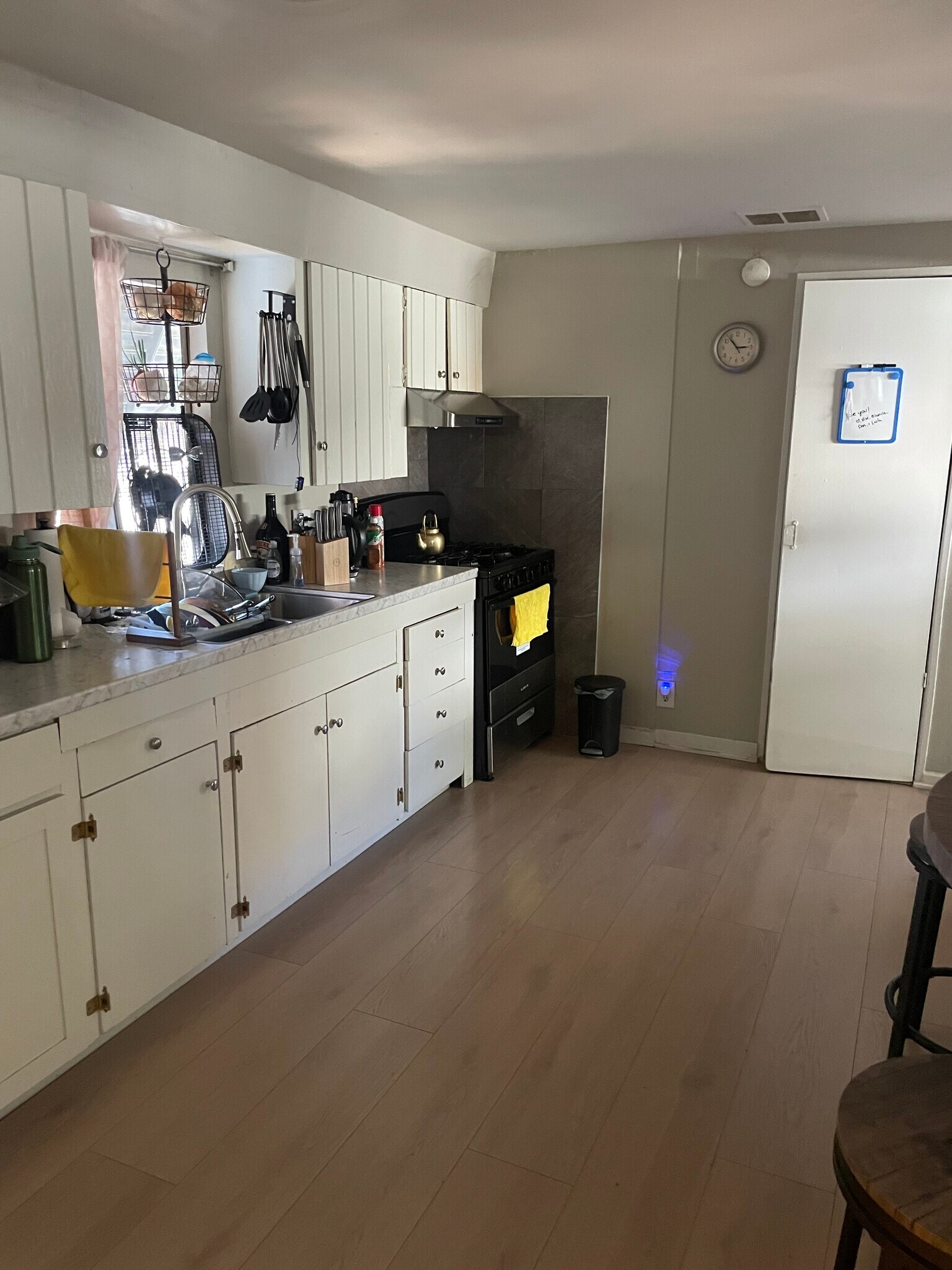 Building Photo - 18688 Conard Ave