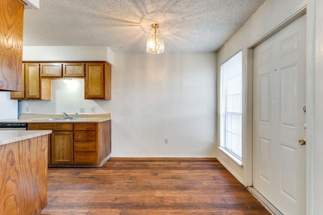 Building Photo - 4-Plex in Kennedale • New Vinyl Flooring •...