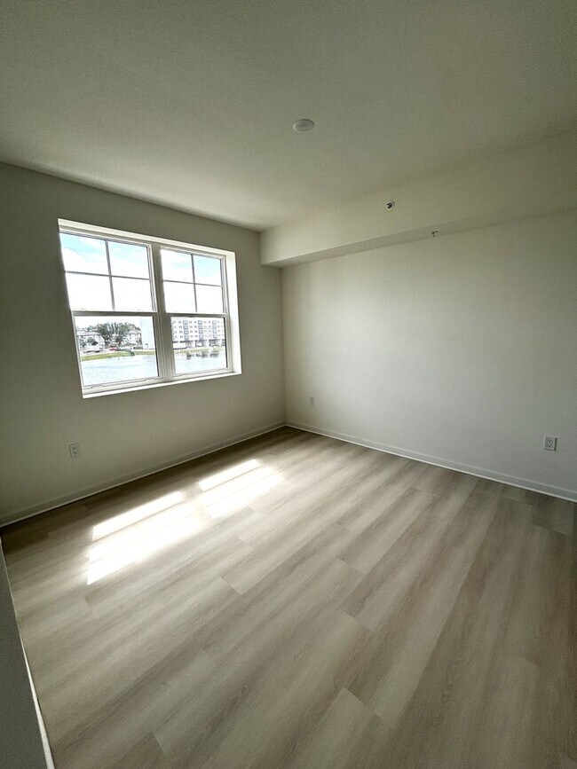 Building Photo - Beautiful and Brand New Apartement in MILLENIA PARK