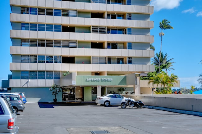 Building Photo - 84 Pukihae St