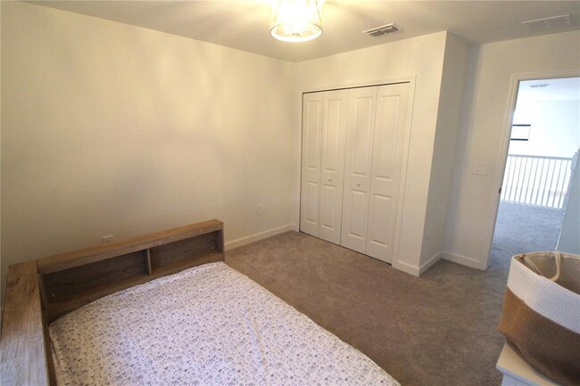Building Photo - 15233 Sea Salt Wy