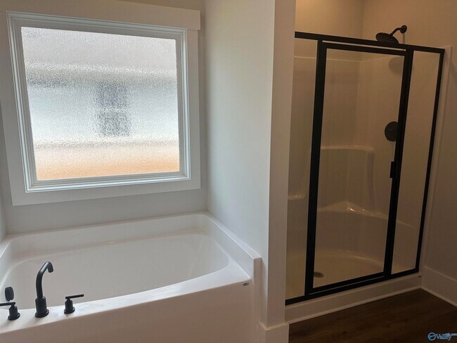 Building Photo - 12515 Buck Rd