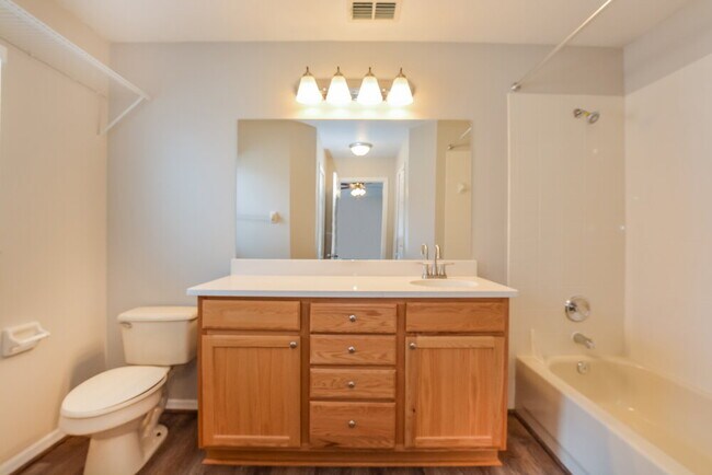 Building Photo - 11332 Moonshine Creek Cir