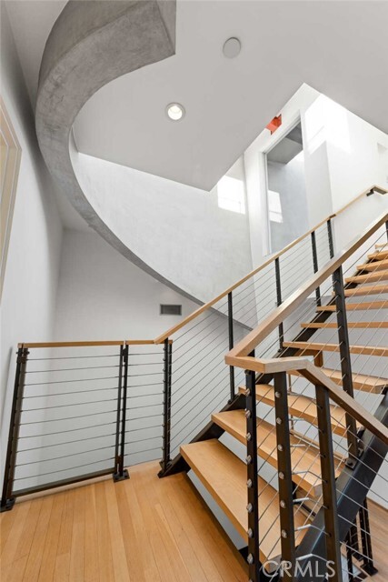 Building Photo - 117 Park Pl