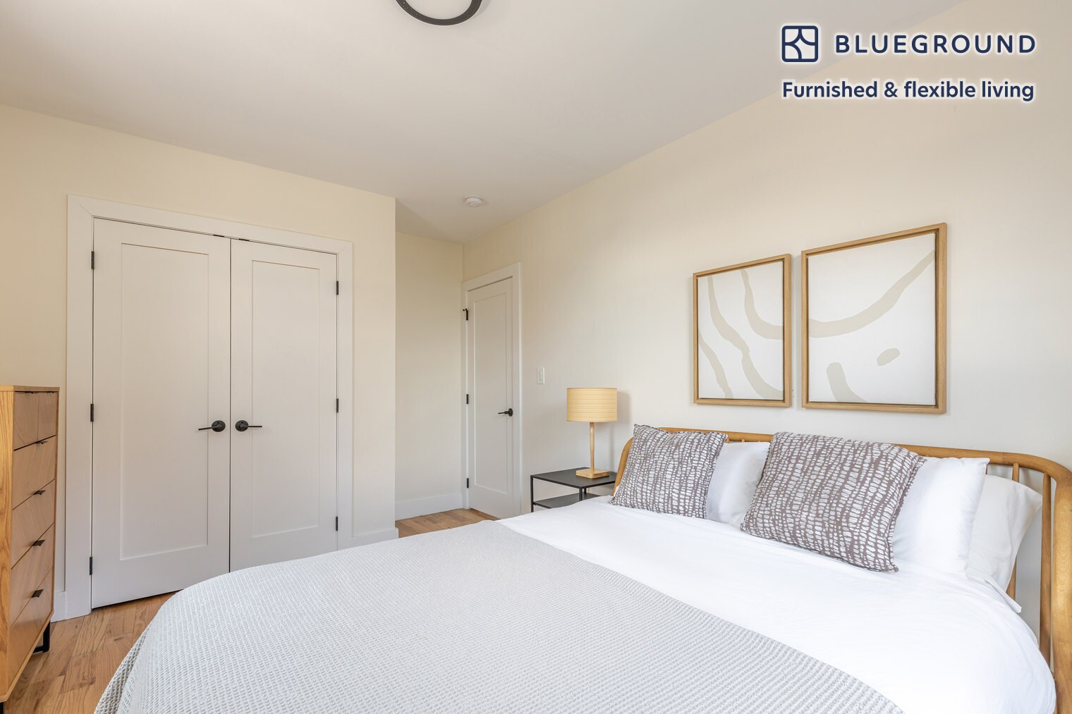 Building Photo - 226 W 97th St