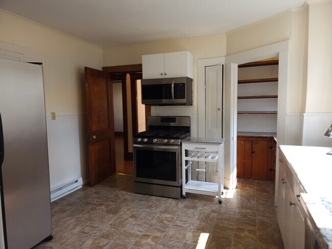 Primary Photo - 28 Rawson Rd