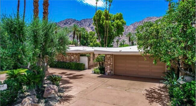 Building Photo - 77137 Iroquois Dr