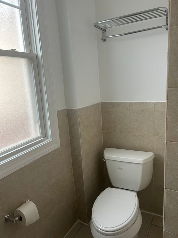 Building Photo - 1209 Madison St