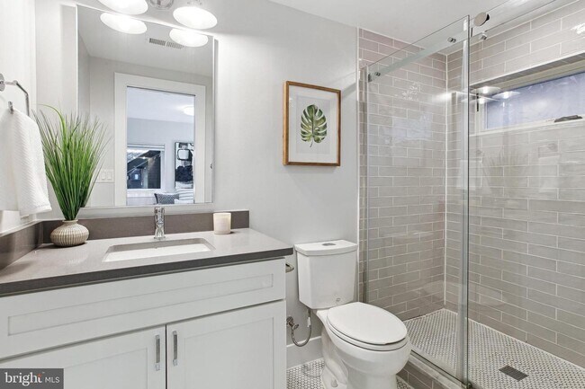 Building Photo - Welcome to this Modern 2BR/2BA condo located in Brookland