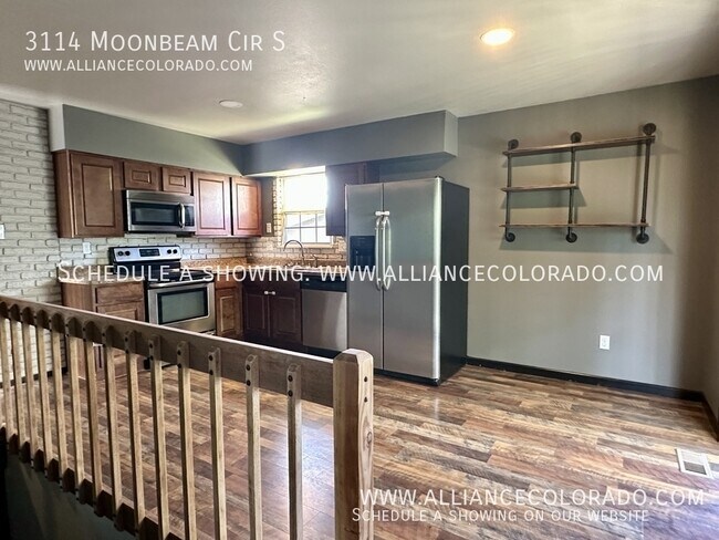 Building Photo - 3114 Moonbeam Cir S