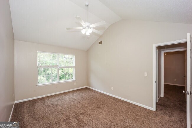 Building Photo - 2615 Thunder Basin Way