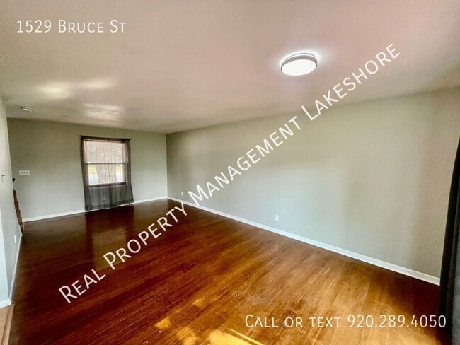 Building Photo - 1529 Bruce St