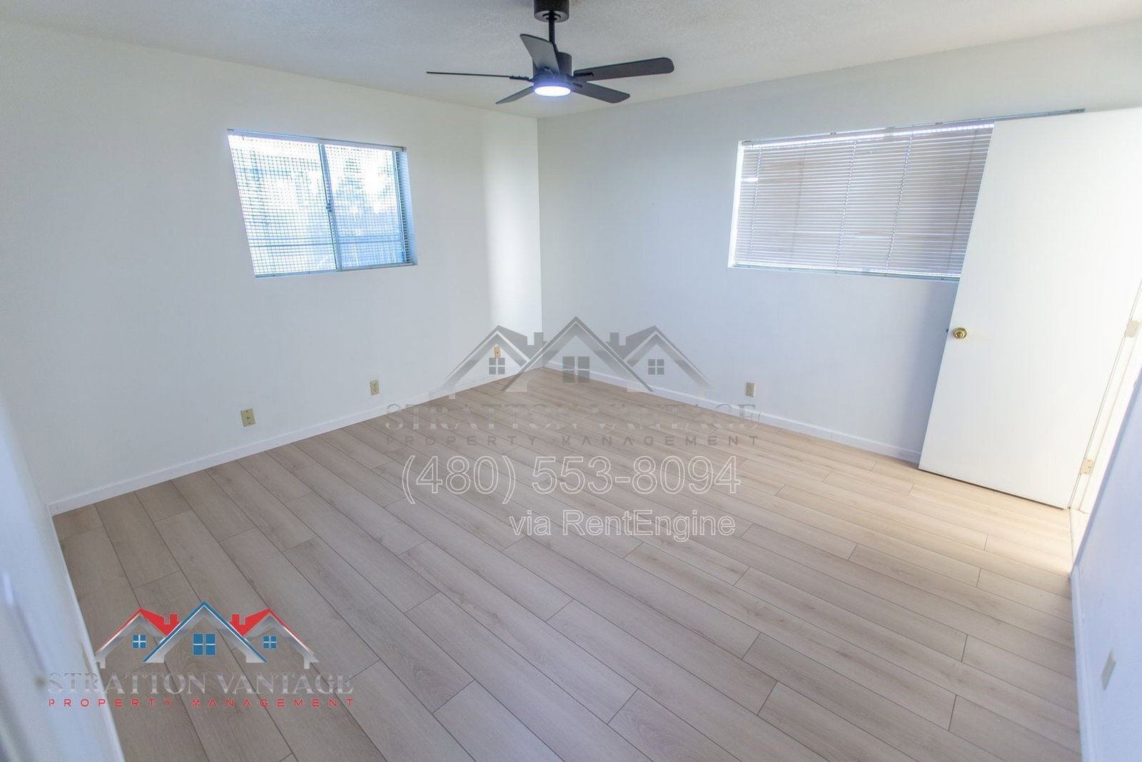 Building Photo - 5706 E Des Moines St