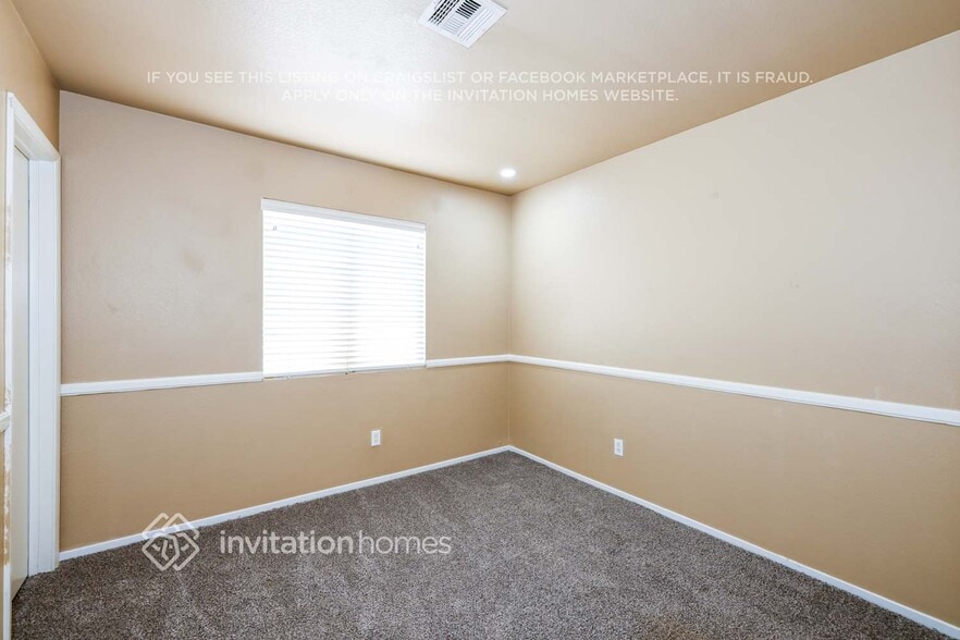 Building Photo - 7285 Golden Star Ave